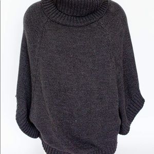 Gray turtle neck/cape
